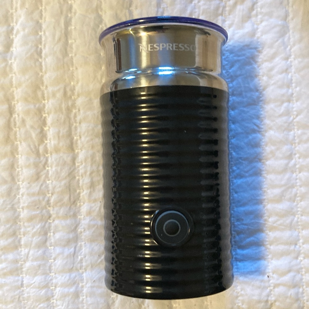 Nespresso Frother. EUC.